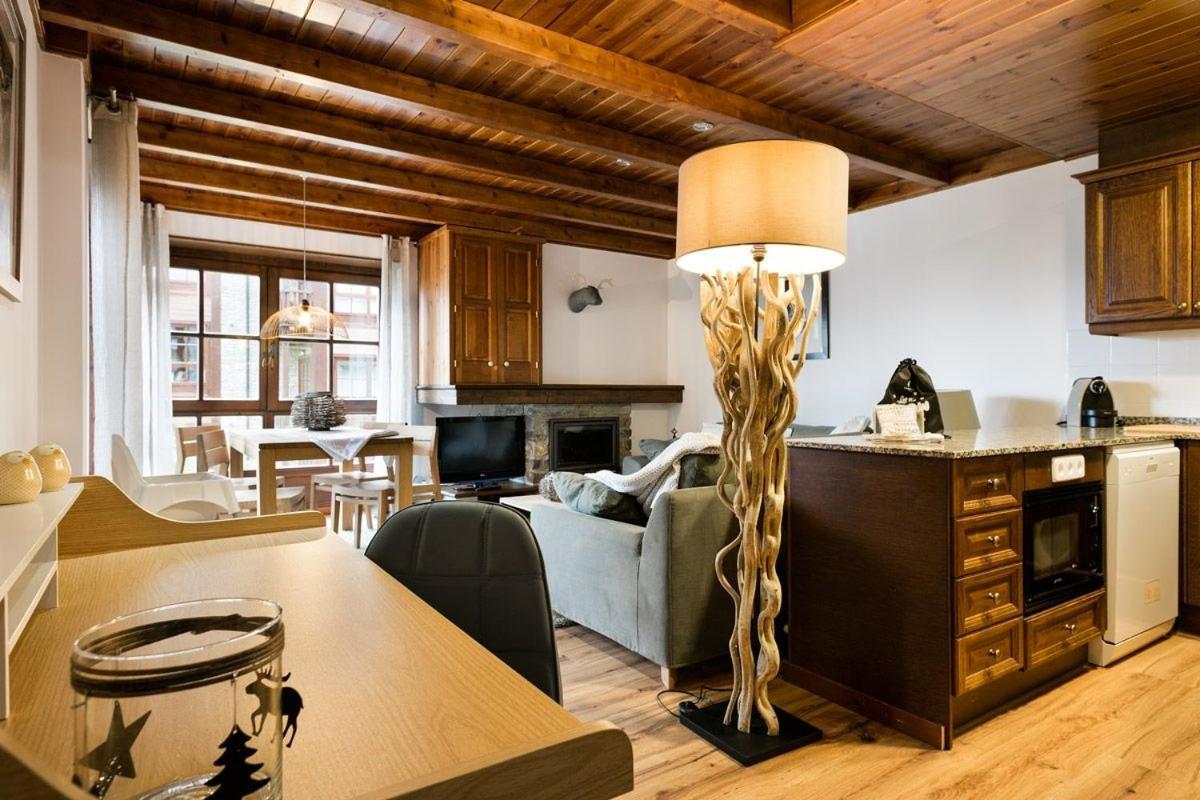 Luderna - Apartamento Val De Ruda A2 Comalada Baqueira Beret Exteriör bild