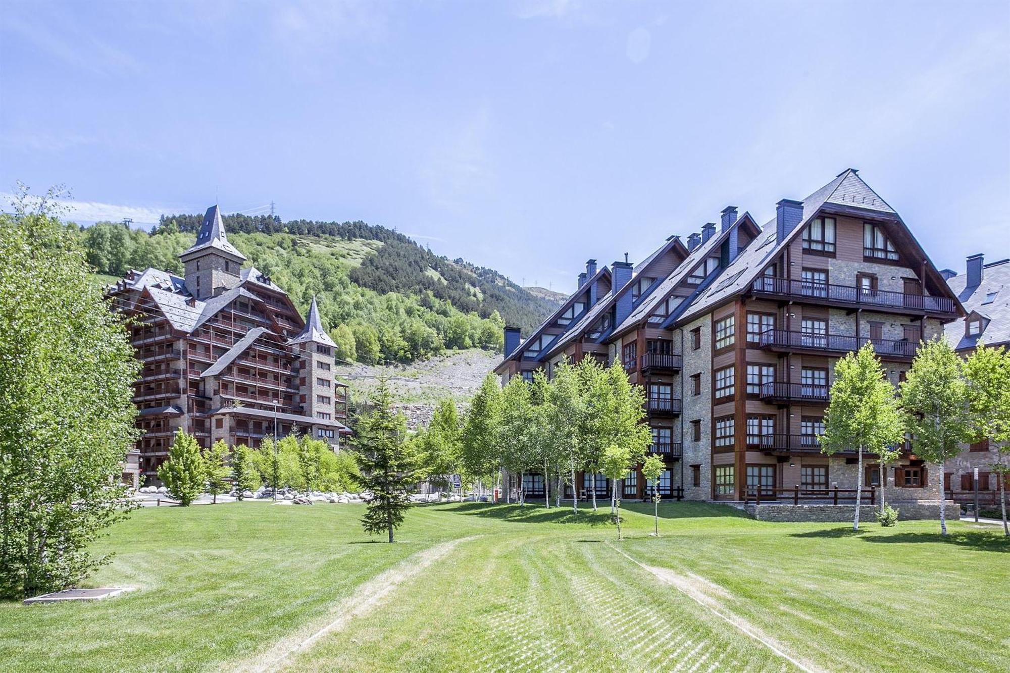 Luderna - Apartamento Val De Ruda A2 Comalada Baqueira Beret Exteriör bild